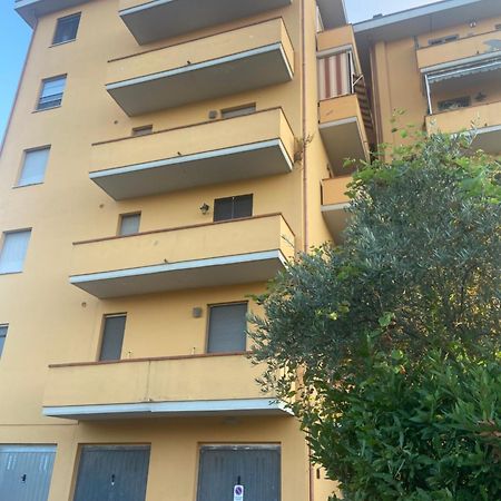 ピサVicinissima Ospedale Cisanello Casa Francescaアパートメント エクステリア 写真